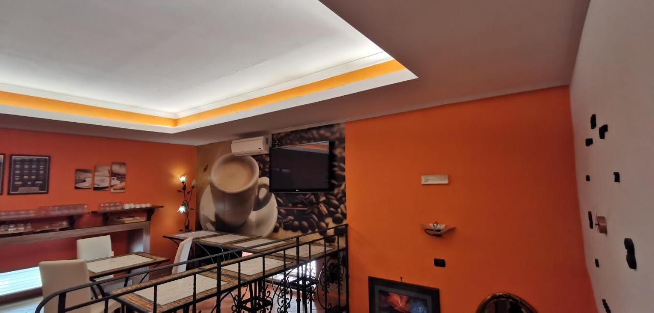 Hotel Neapolis מראה חיצוני תמונה