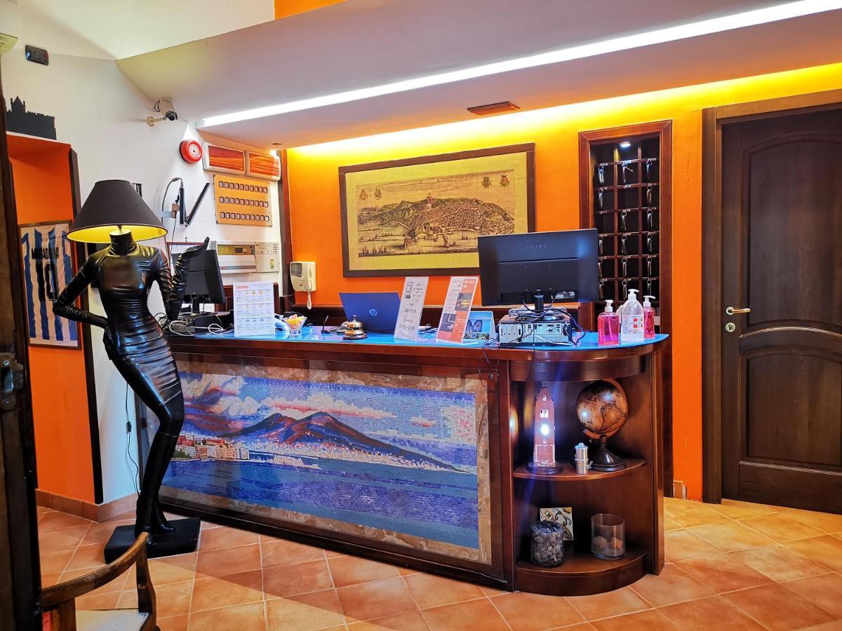 Hotel Neapolis מראה חיצוני תמונה